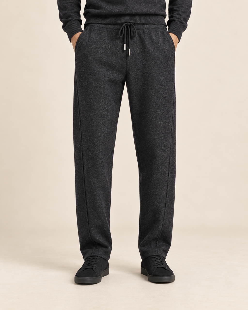 The Tapered Wool Trousers – Charcoal