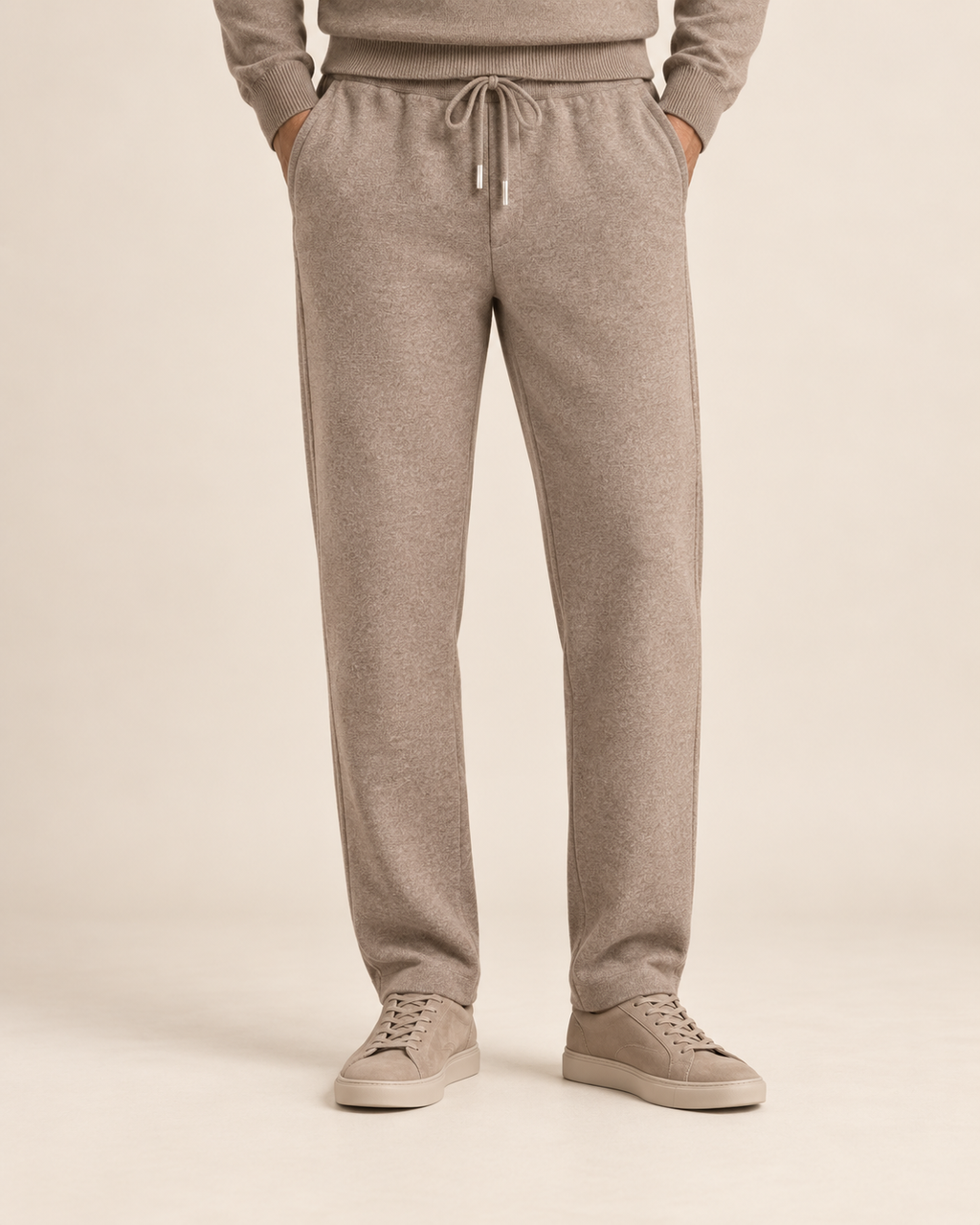 The Tapered Wool Trousers – Taupe
