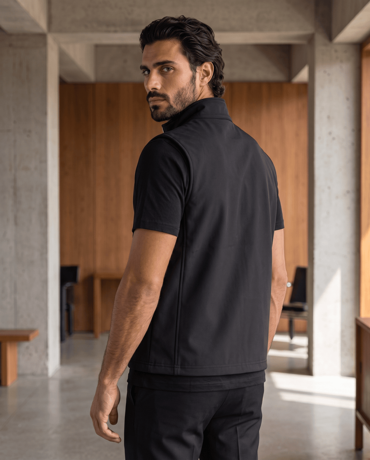 Black Gilet - ELOROgilet