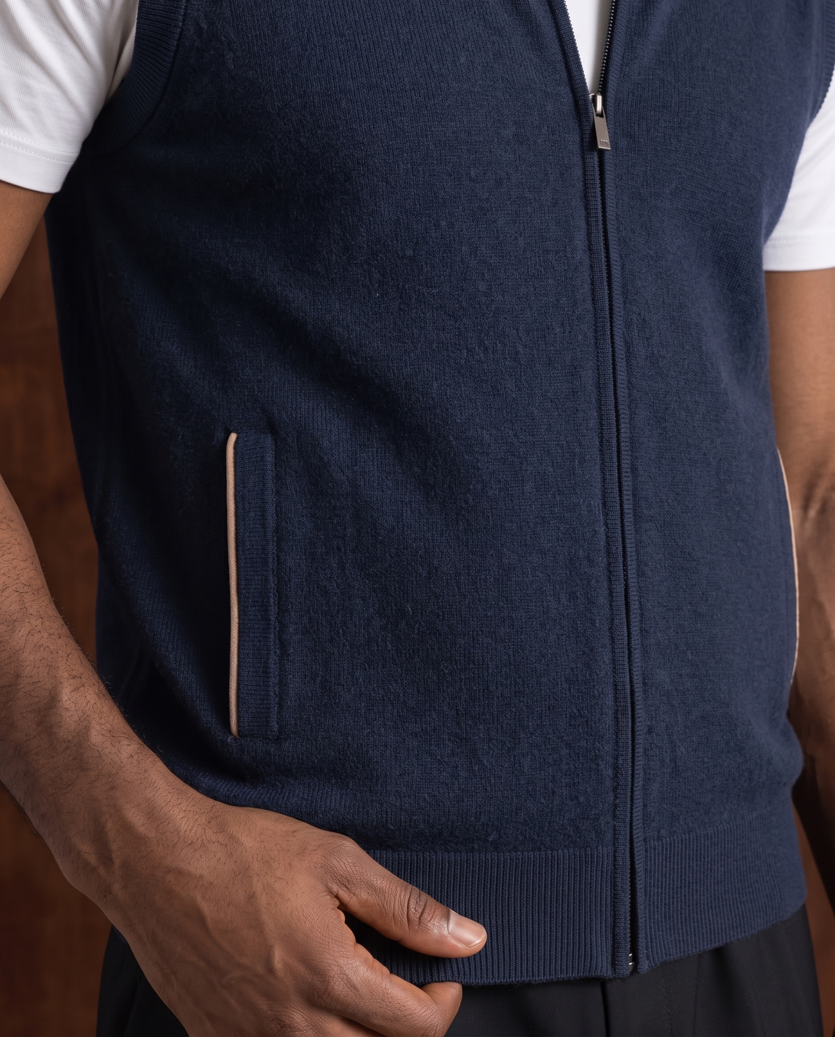 Cashmere Zip Gilet – Navy